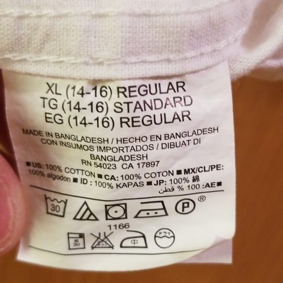 Boys Old Navy Button Down Shirt - Picture 6 of 6